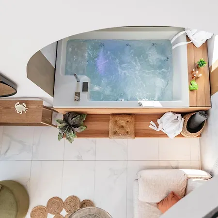 Cocooning By Blue Carpet B&B 페프코초리