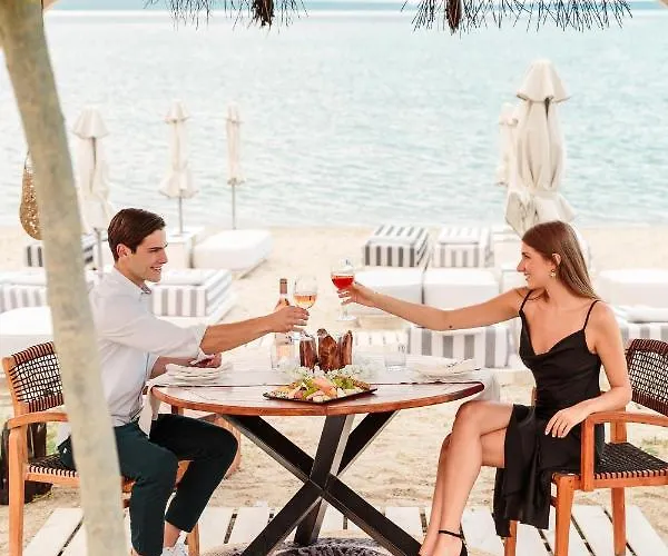 Cocooning By Blue Carpet Pefkochori