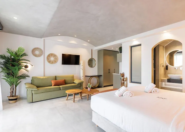 Cocooning By Blue Carpet 4*