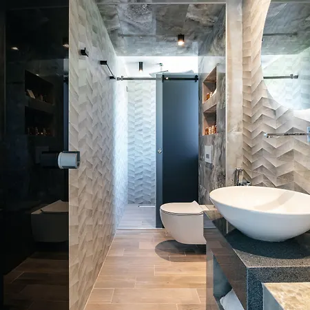 Cocooning By Blue Carpet