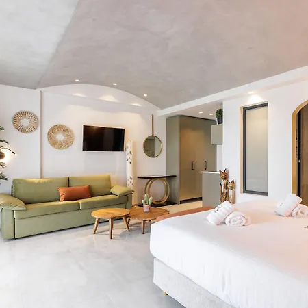 Cocooning By Blue Carpet 4*